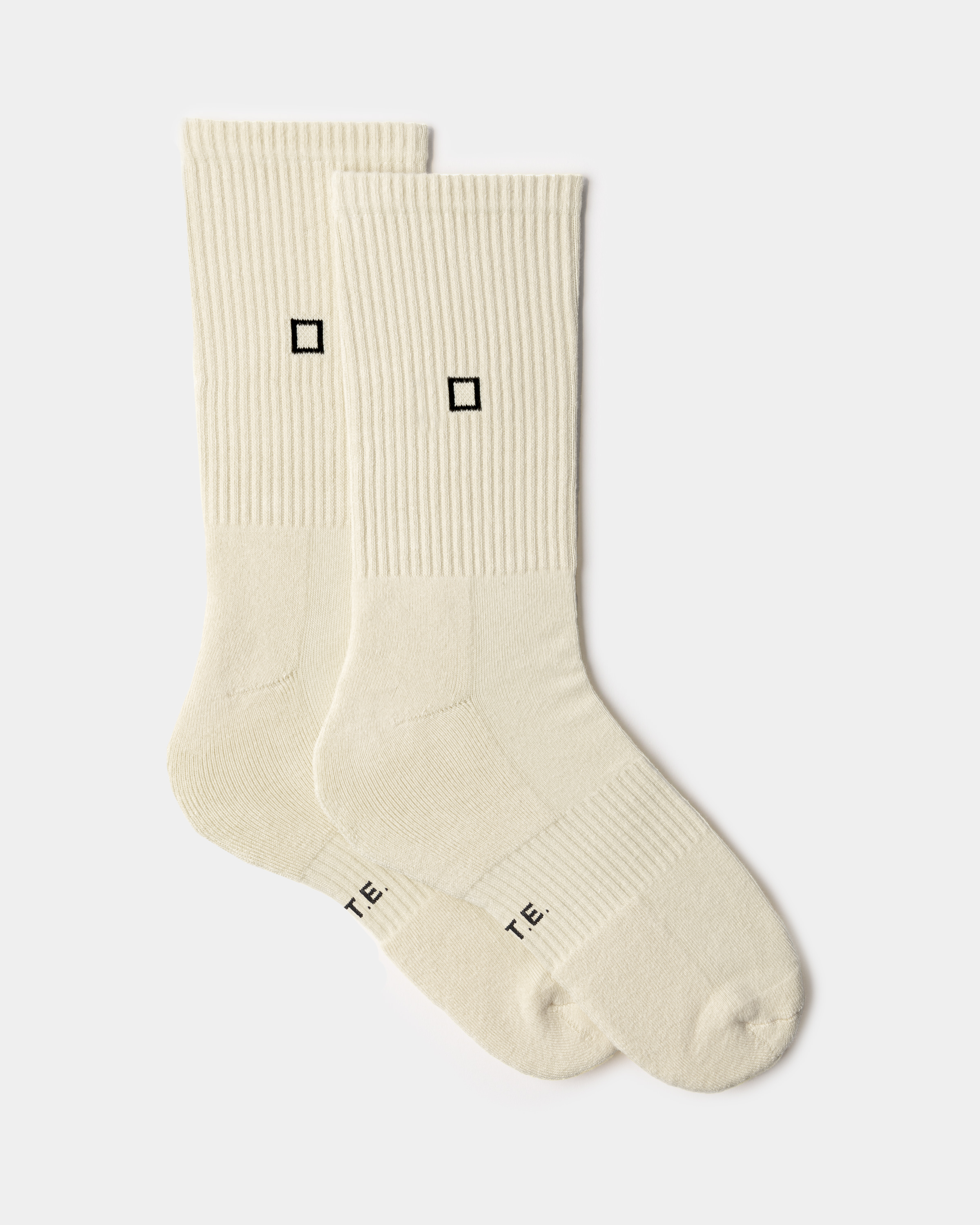 D.A.T.E. SNEAKERS
