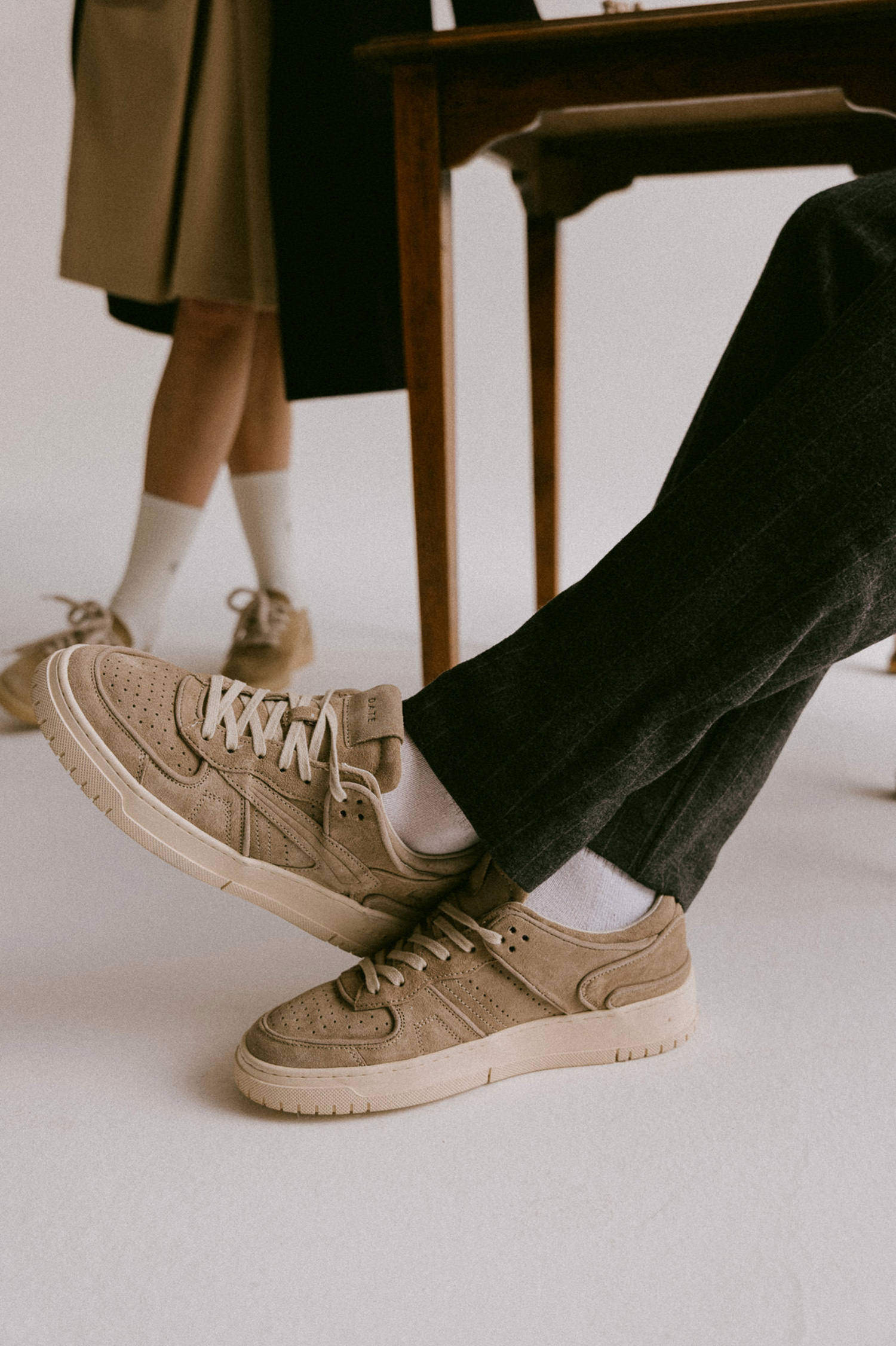 TORNEO SUEDE TAUPE