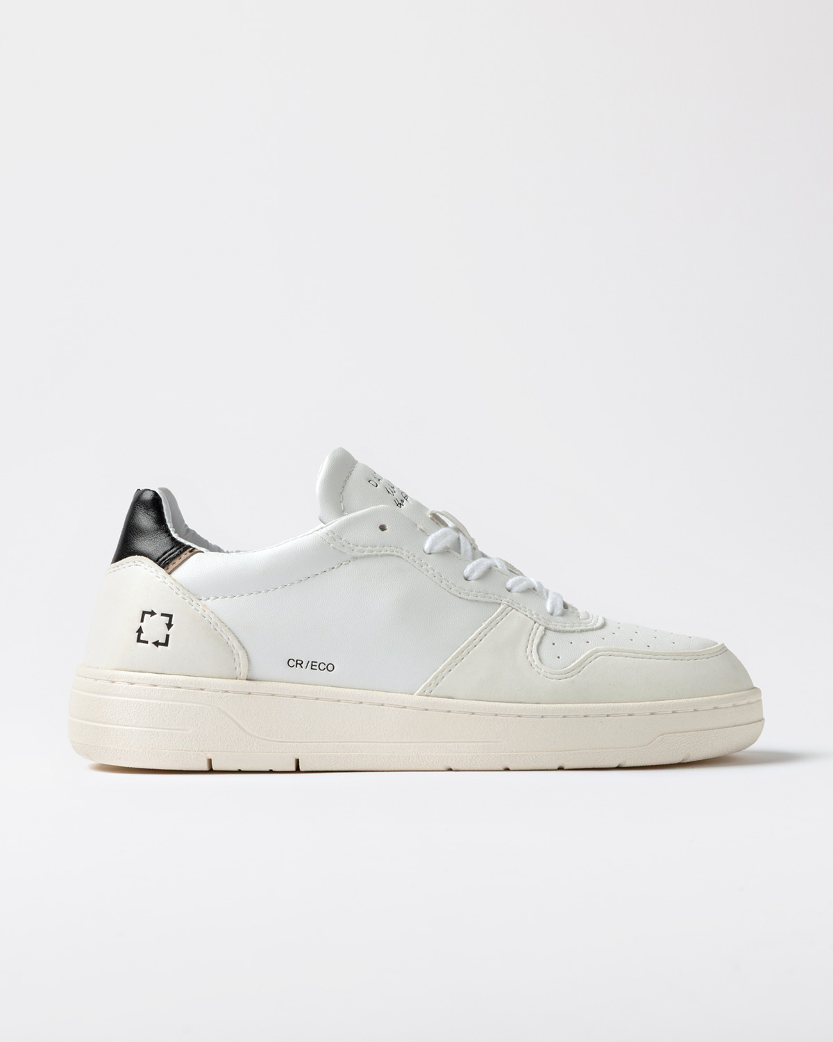 D.A.T.E.: COURT ECO-VEGAN WHITE BLACK