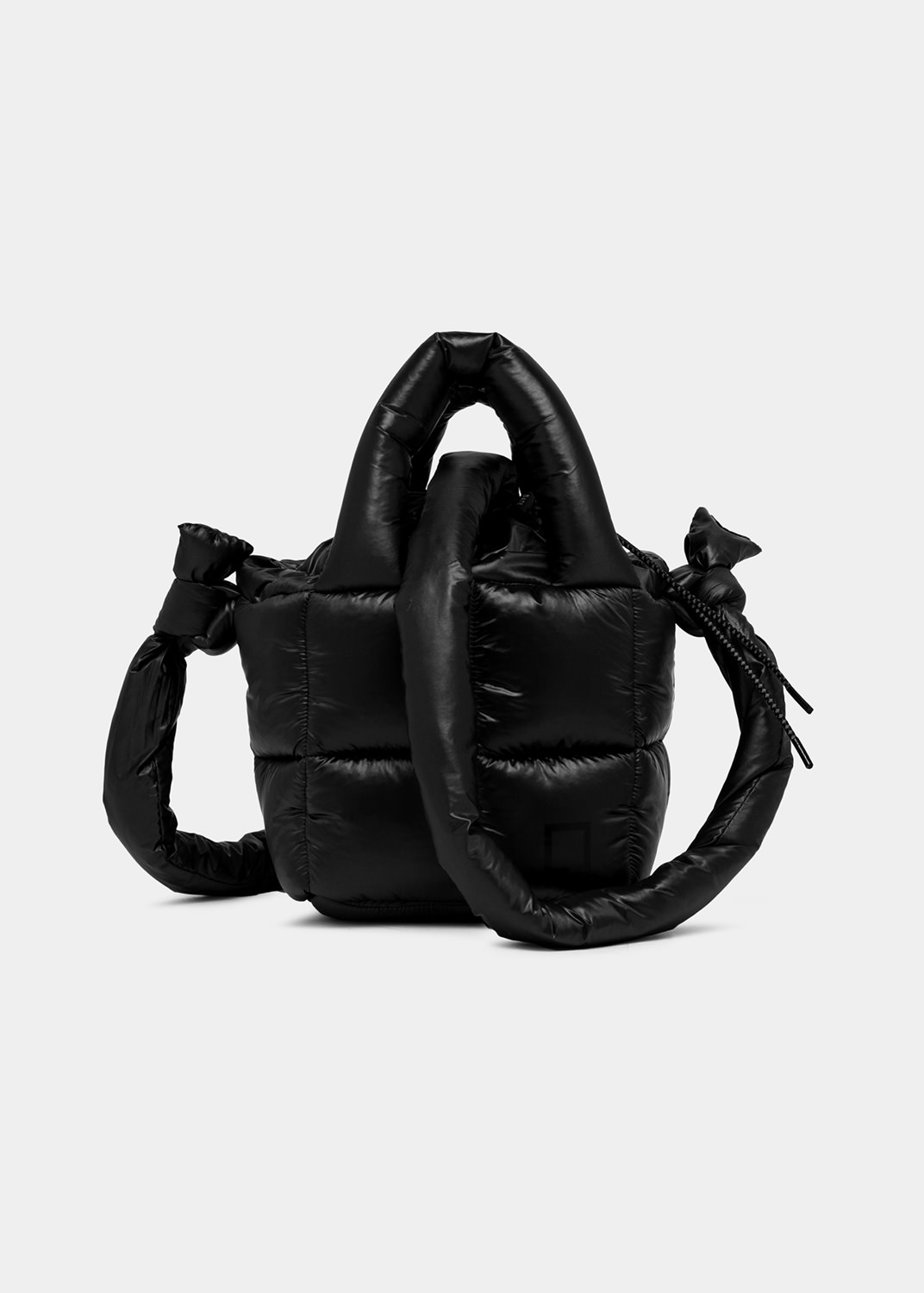 D.A.T.E.: CUBO BAG NYLON BLACK