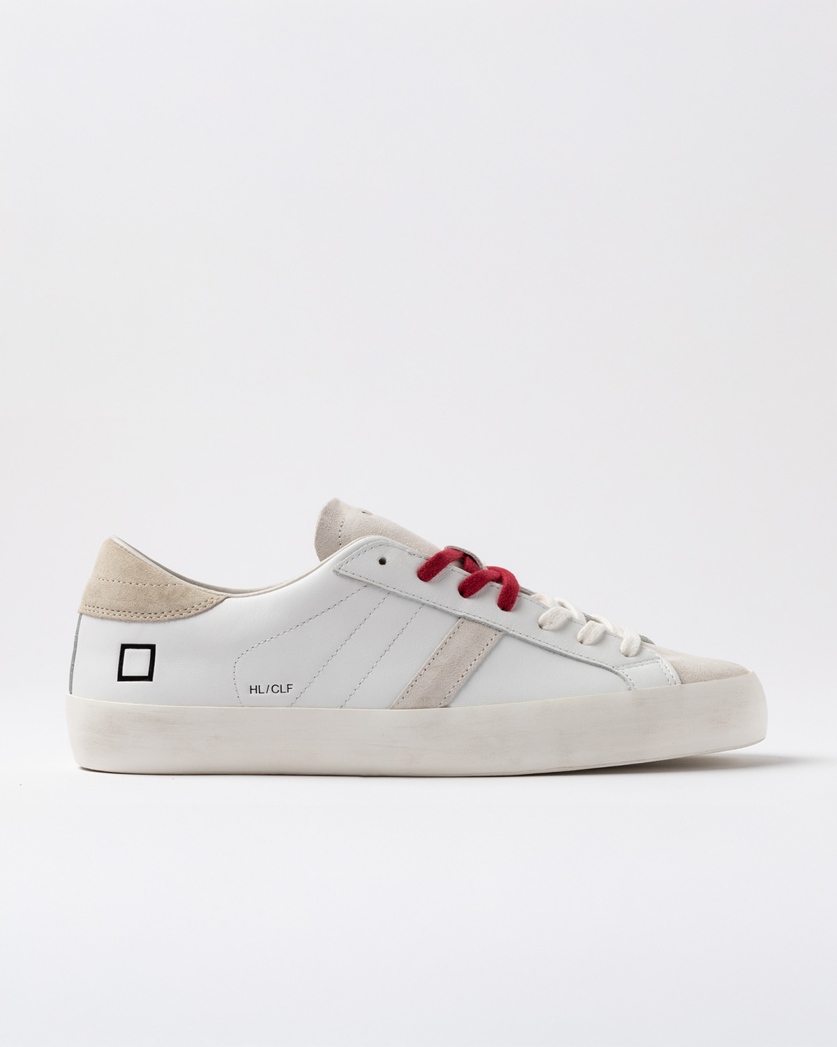 D.A.T.E.: HILL LOW CALF WHITE-BEIGE