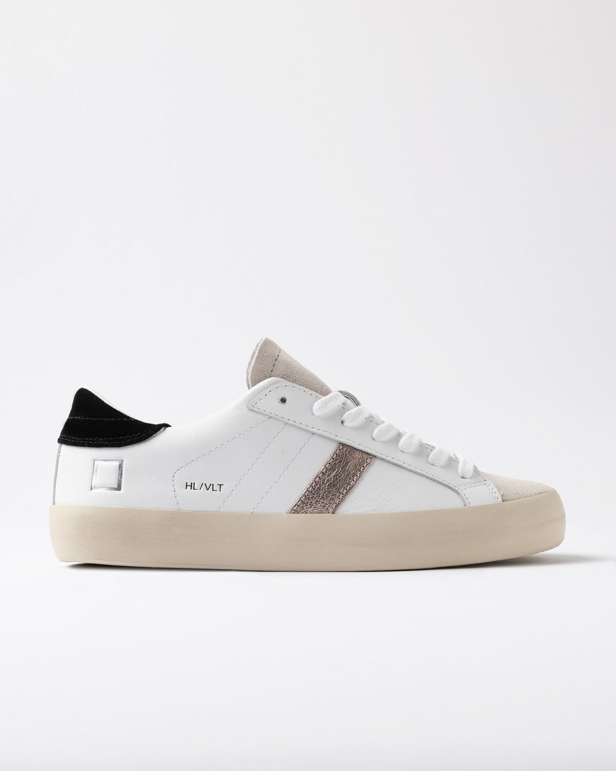 D.A.T.E.: HILL LOW SHINY WHITE-BLACK