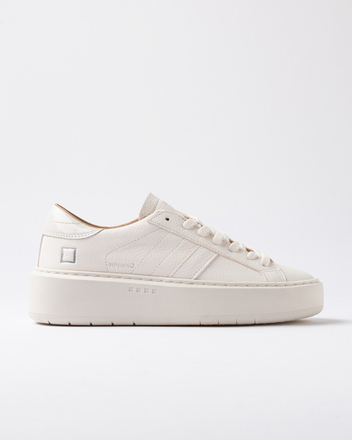 D.A.T.E.: HILL PLATFORM MONO MILK