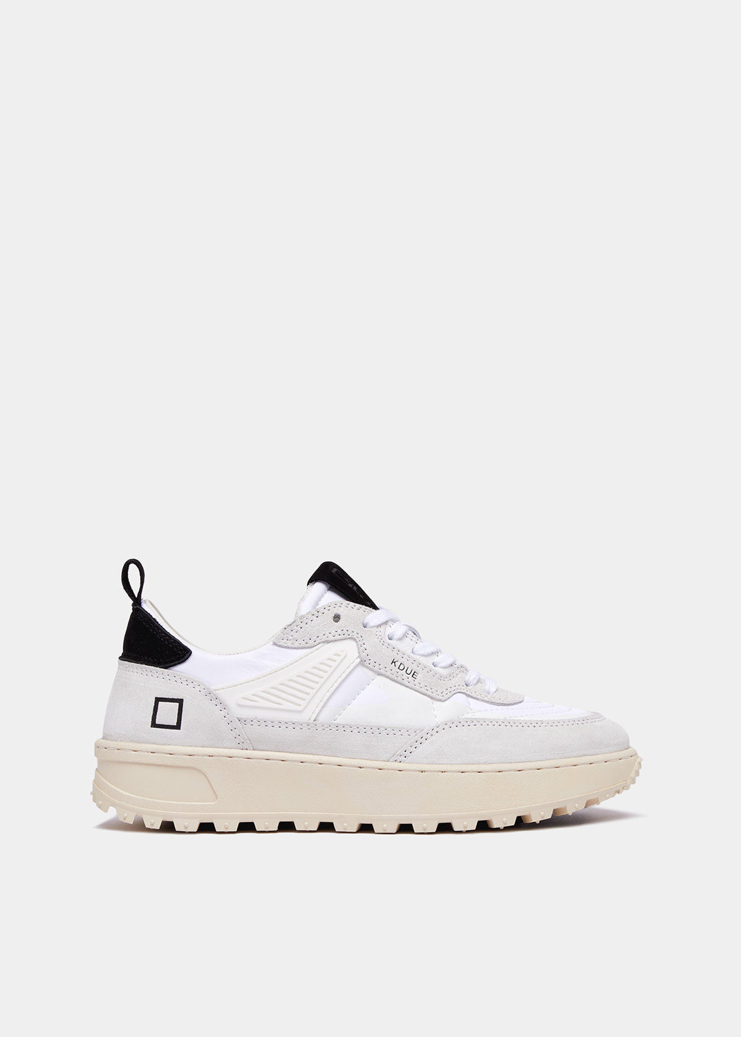 D.A.T.E.: KDUE BASIC WHITE-BLACK