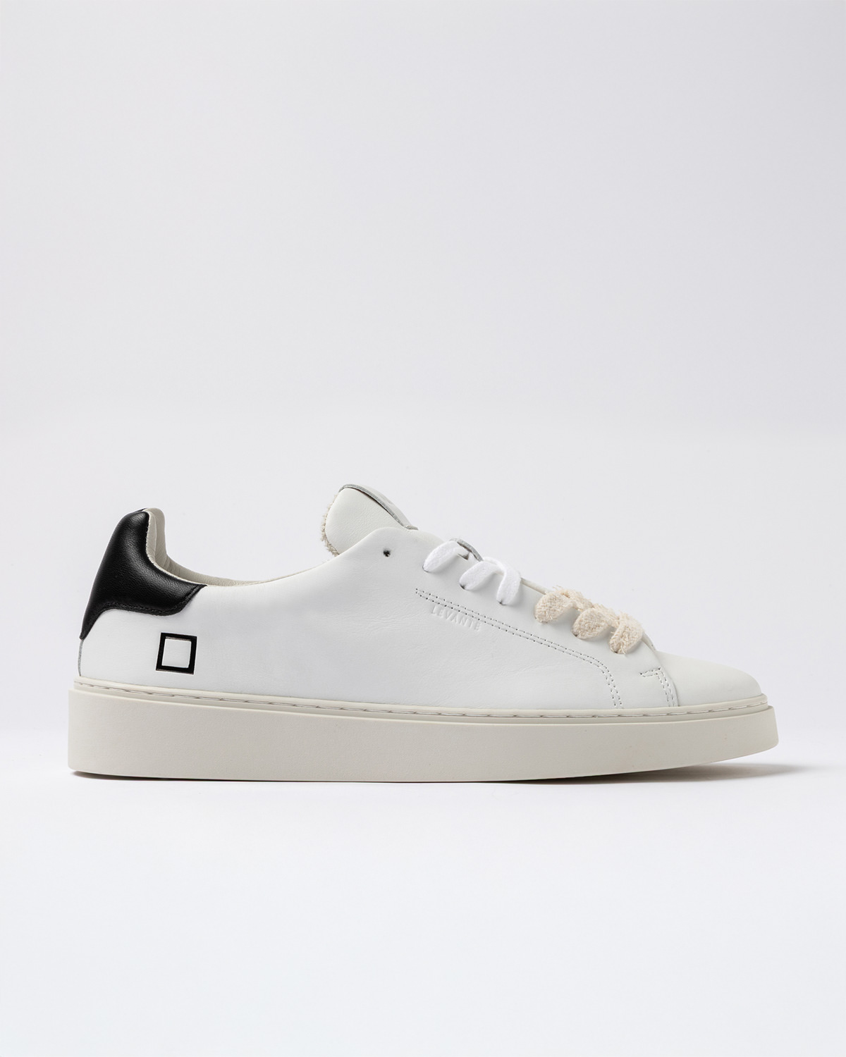 D.A.T.E.: LEVANTE CALF WHITE-BLACK