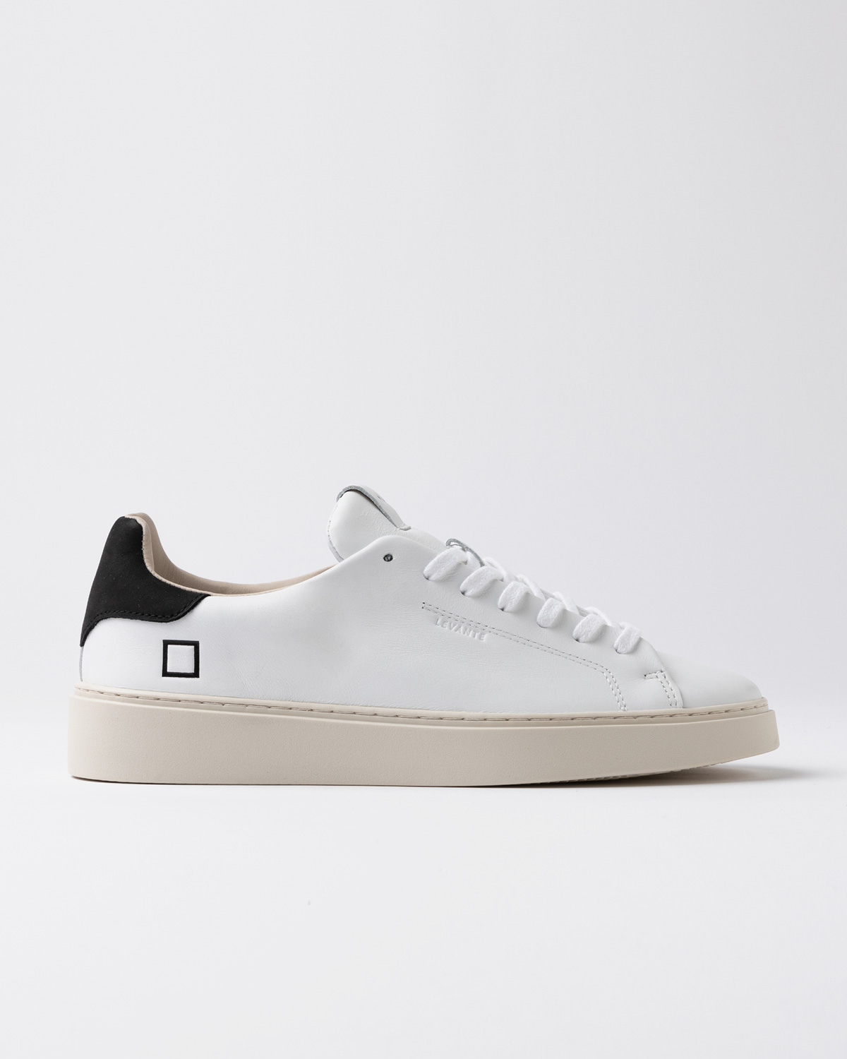 D.A.T.E.: LEVANTE CALF WHITE-BLACK