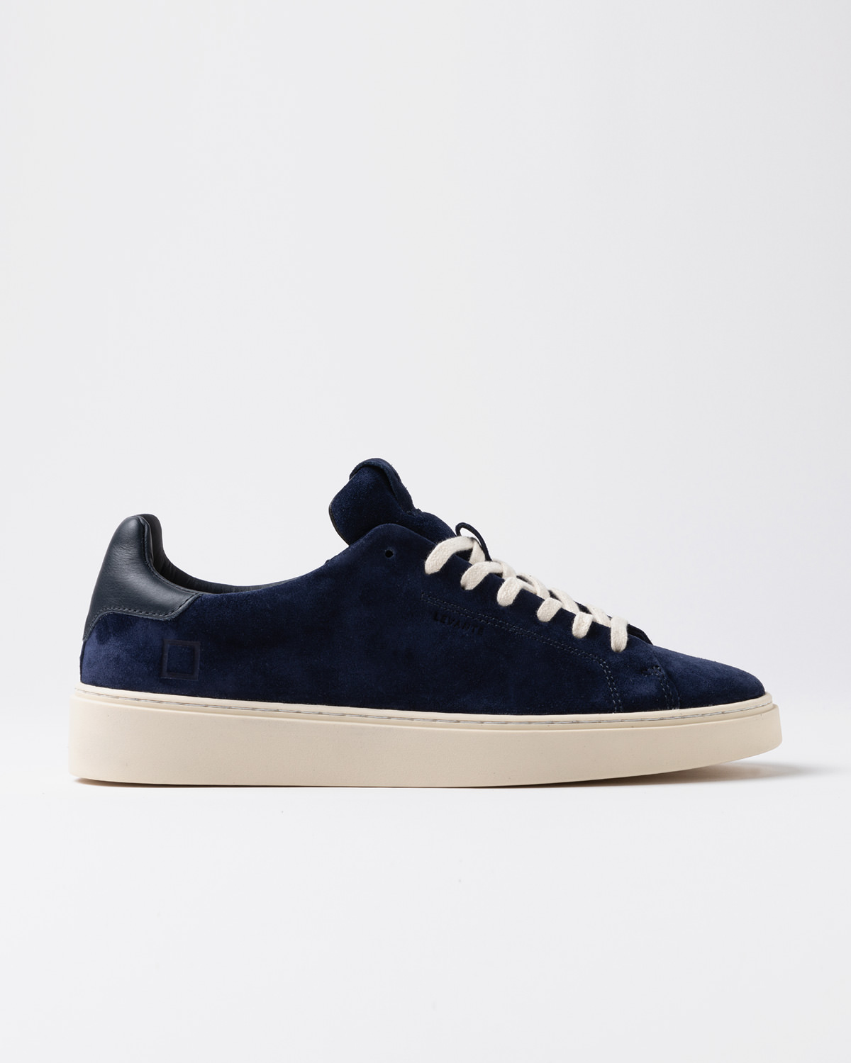 D.A.T.E.: LEVANTE SUEDE BLUE