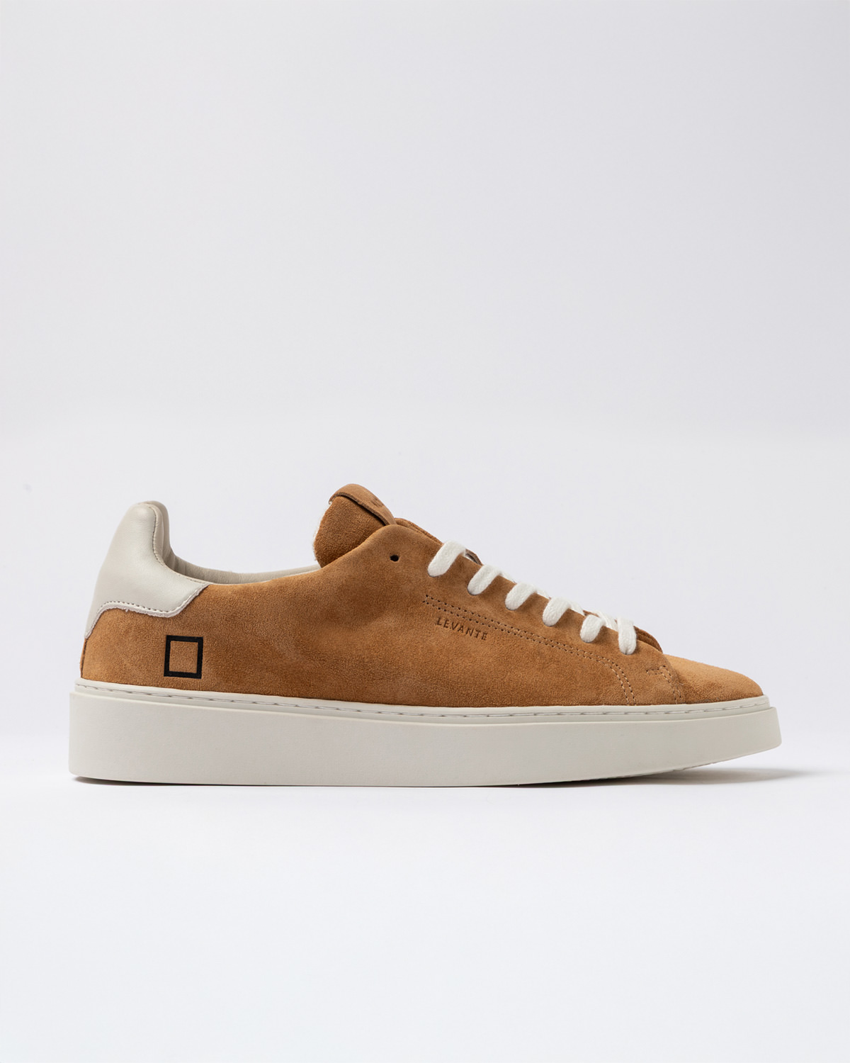 D.A.T.E.: LEVANTE SUEDE CUOIO