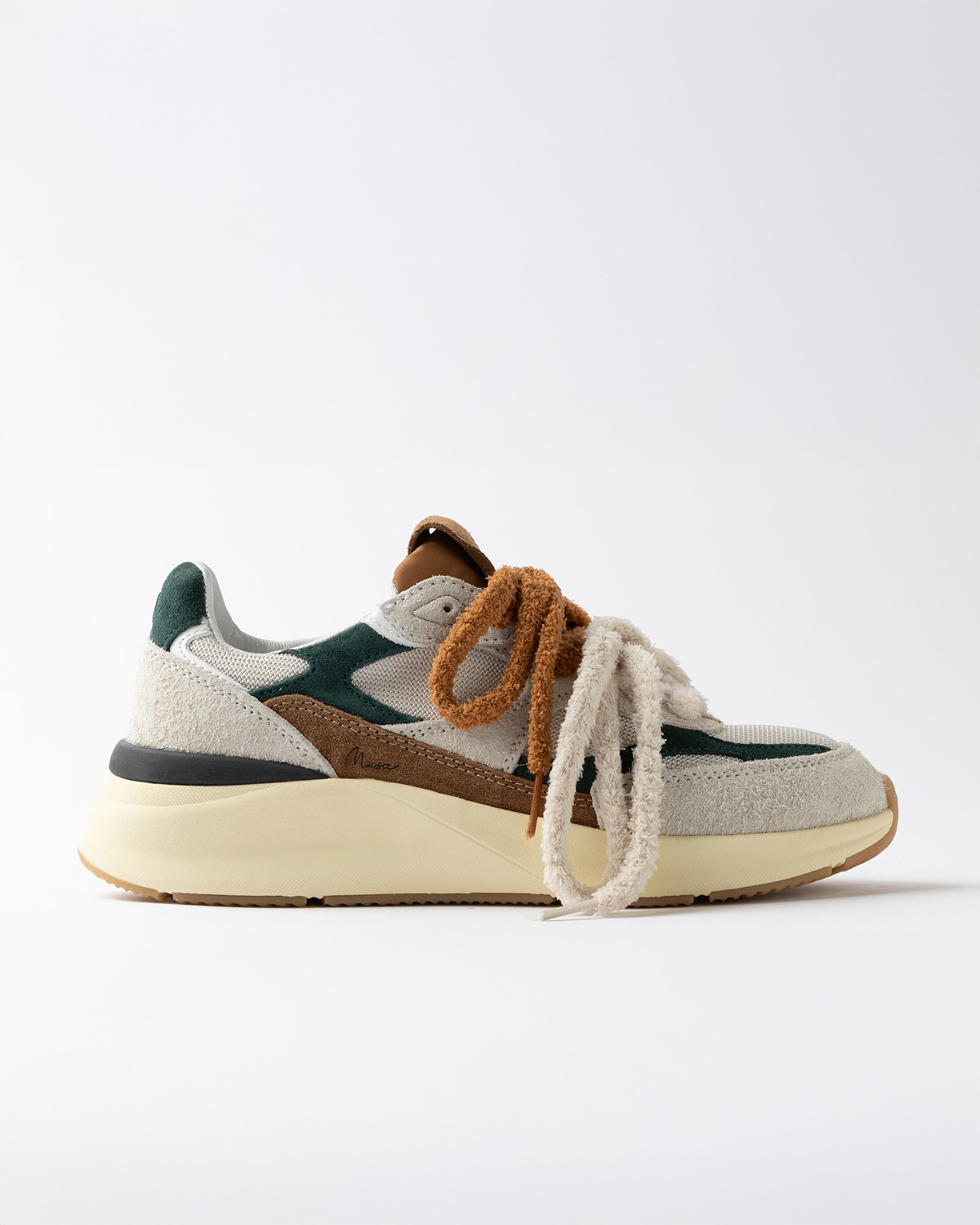 D.A.T.E.: MUSA MONO IVORY