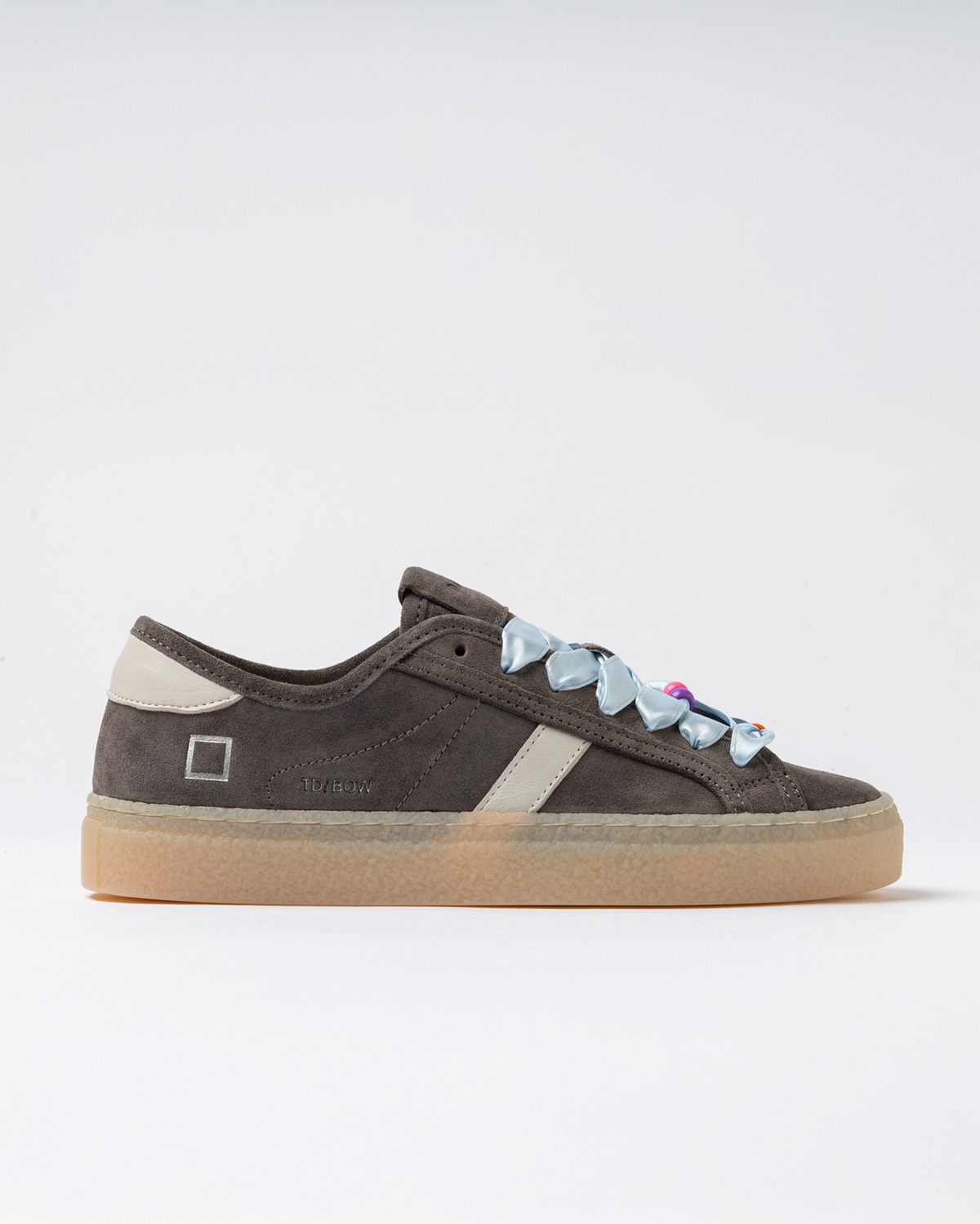 D.A.T.E.: TENDER BOW GREY