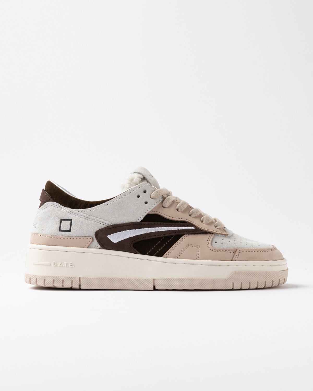 D.A.T.E.: TORNEO POP VELVET