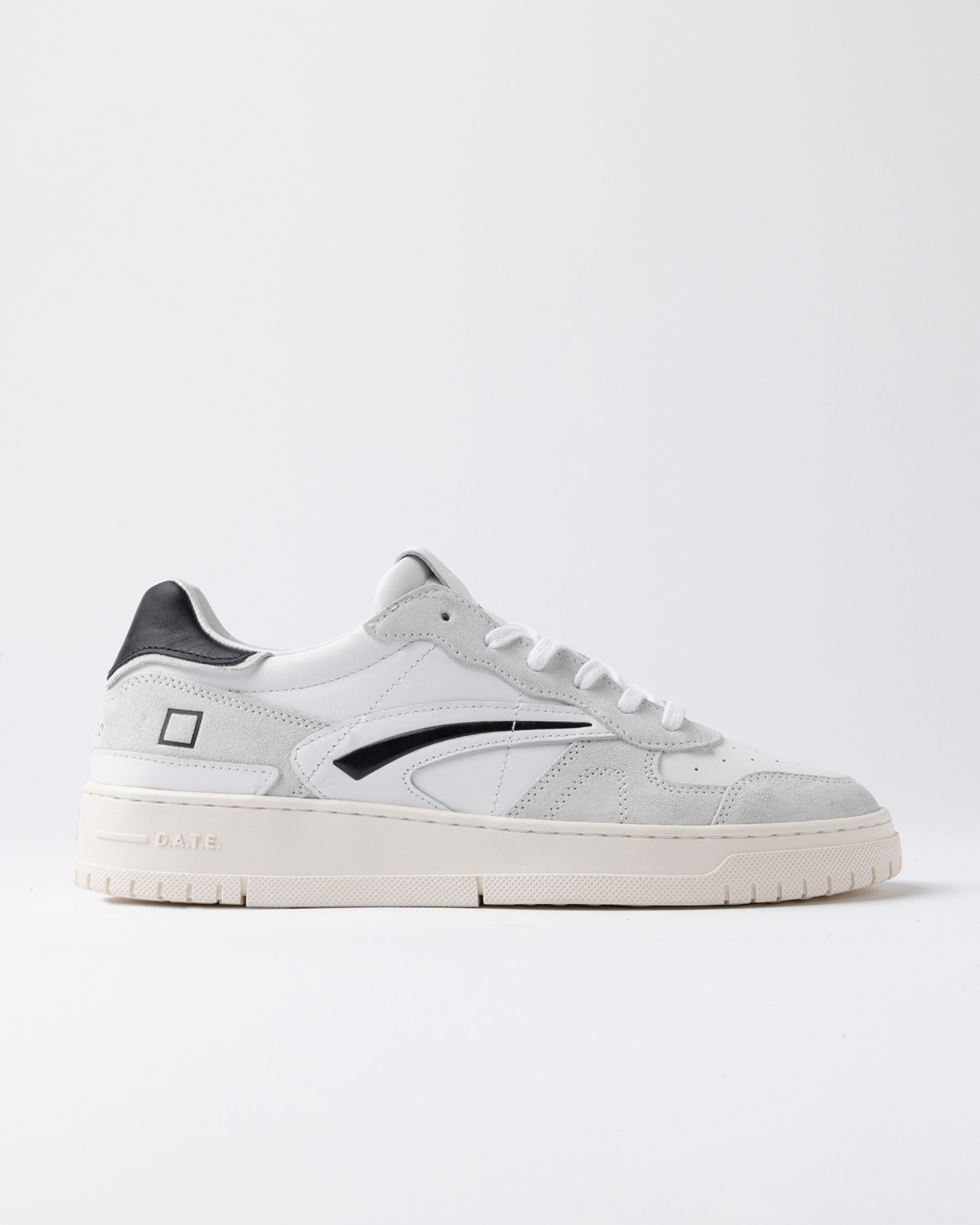D.A.T.E.: TORNEO PURE BASIC WHITE-BLACK