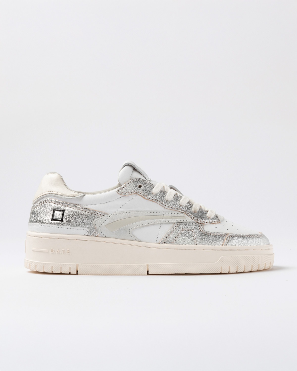 D.A.T.E.: TORNEO PURE LAMINATED WHITE-SILVER