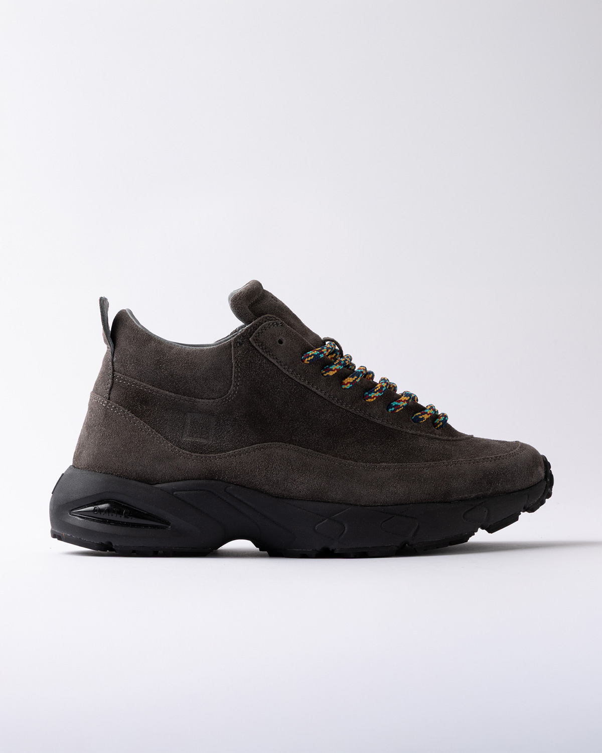 D.A.T.E.: ZENO SUEDE MUD