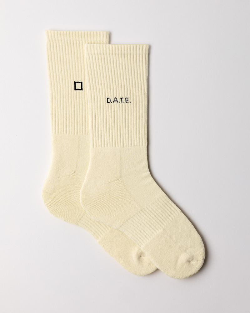 D.A.T.E.: SOCKS BASIC IVORY