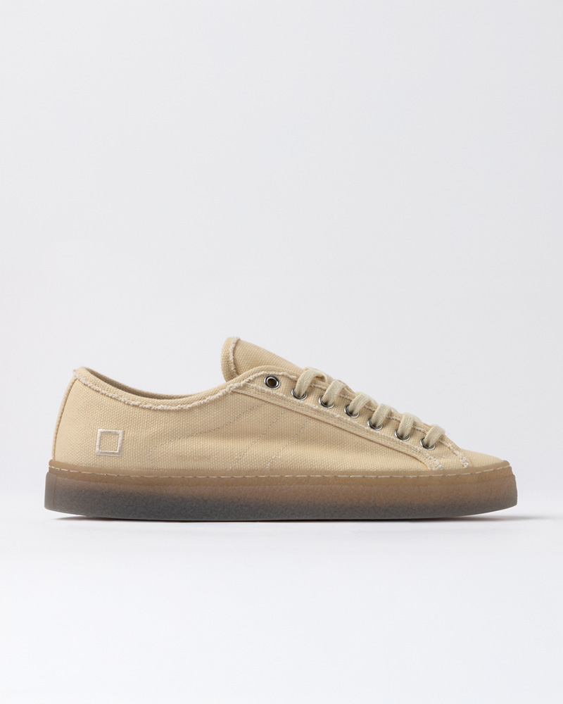 D.A.T.E.: TENDER CANVAS BEIGE