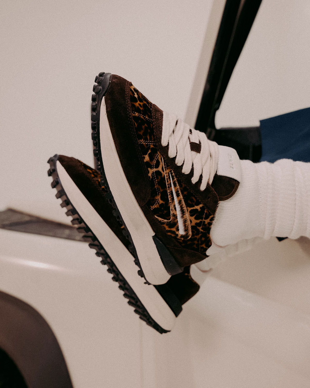 D.A.T.E.: ATHLETA ANIMALIER LEOPARD