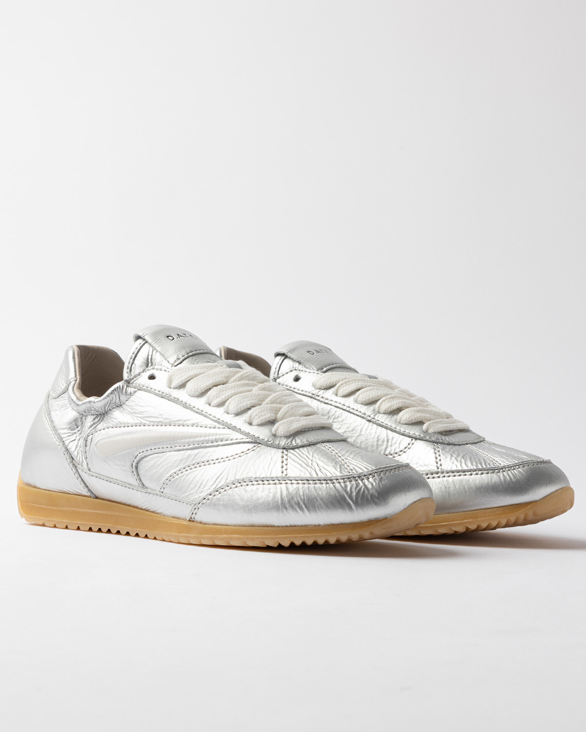 D.A.T.E.: ATHLETA BALLET LAMINATED SILVER