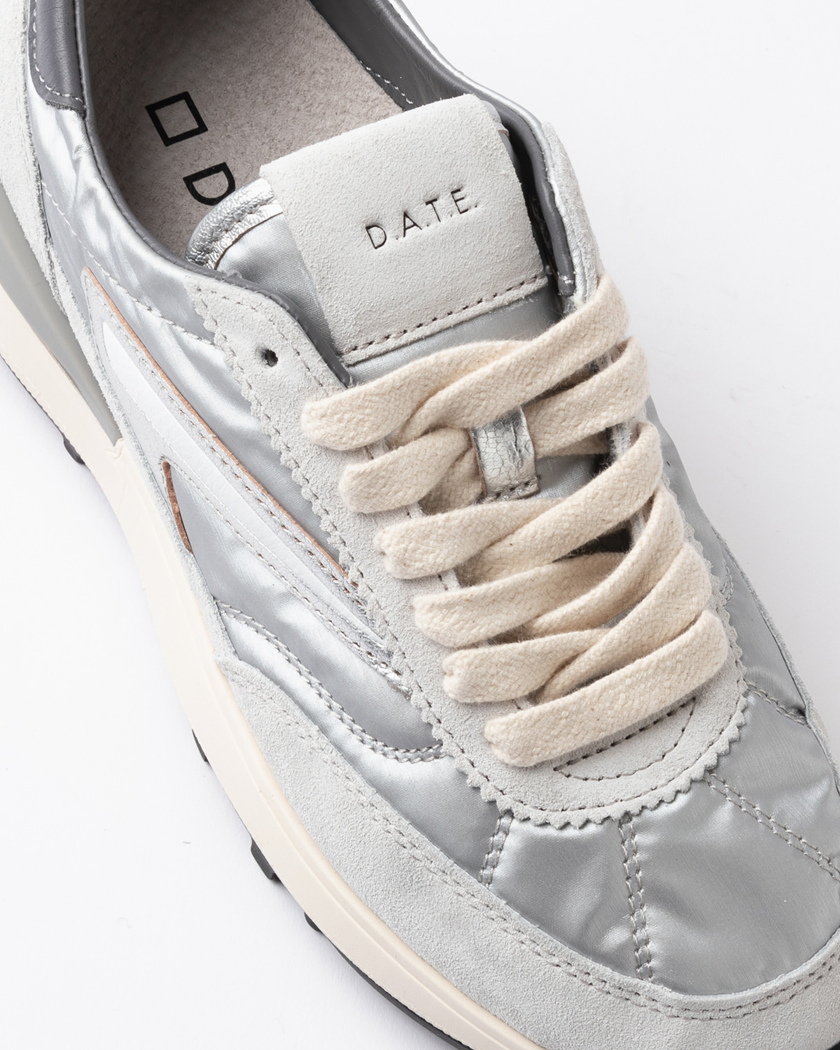 D.A.T.E.: ATHLETA LAMINATED SILVER