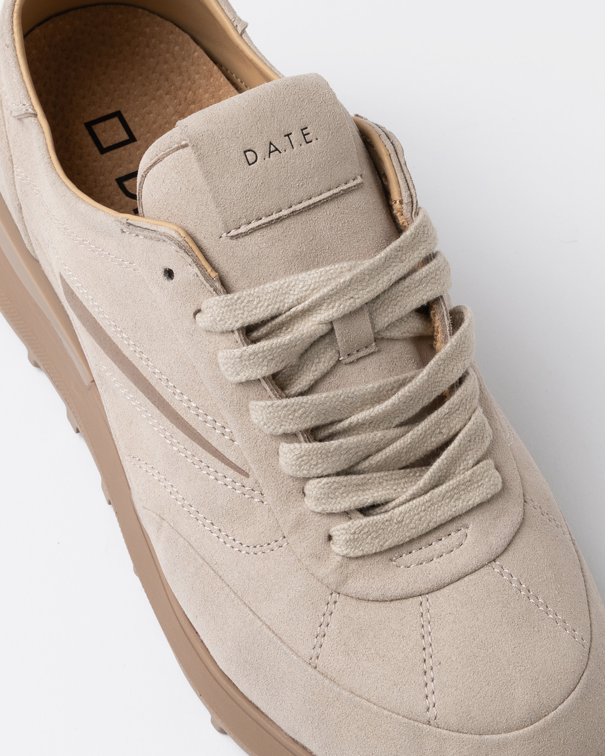 D.A.T.E.: ATHLETA NATURAL BEIGE