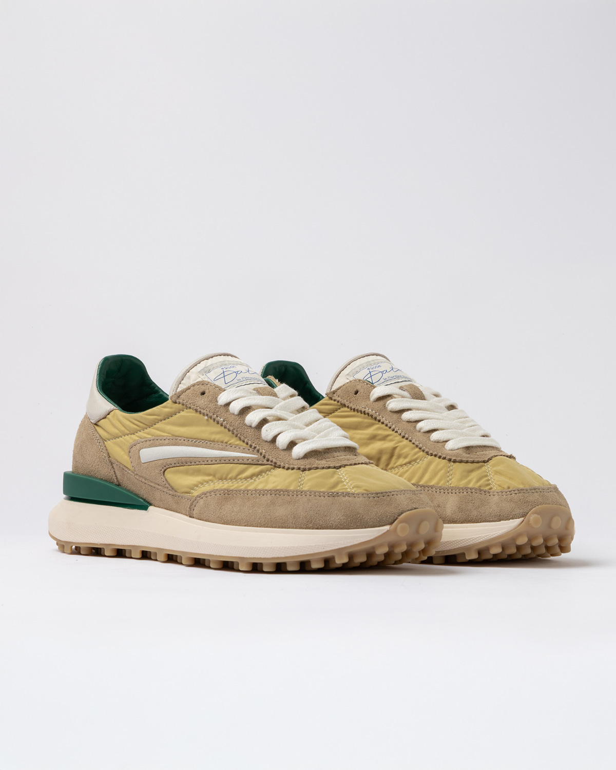 D.A.T.E.: ATHLETA NYLON BEIGE