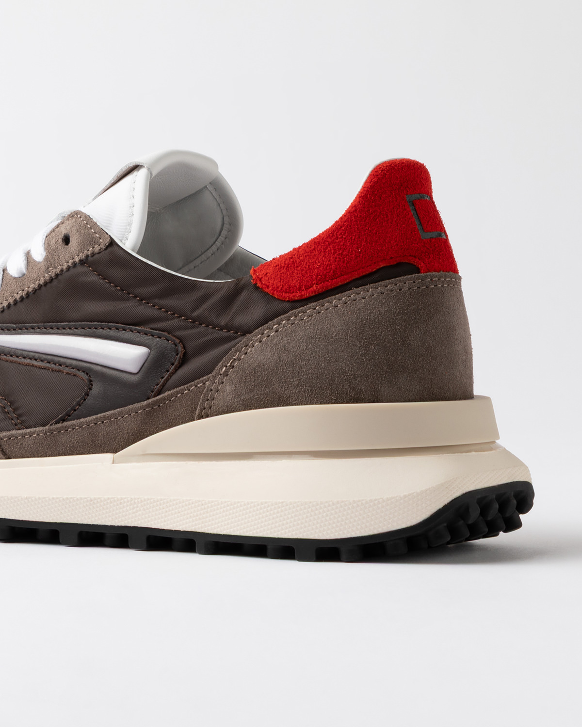 D.A.T.E.: ATHLETA NYLON BROWN