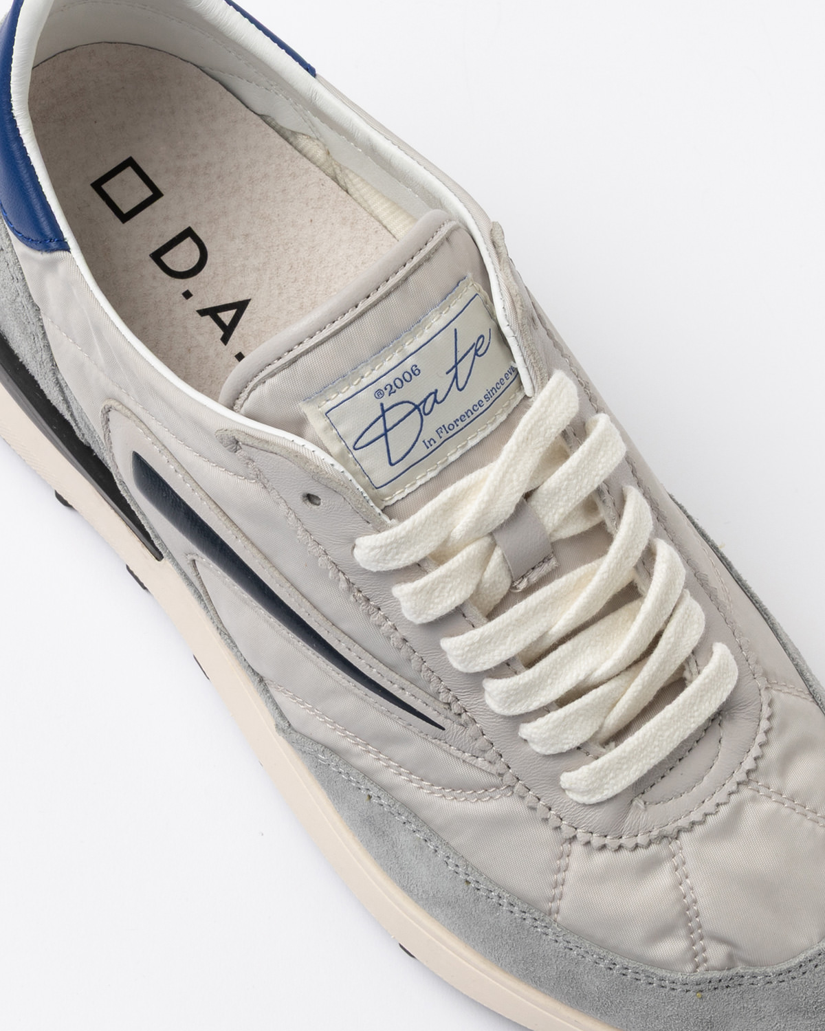 D.A.T.E.: ATHLETA NYLON LIGHT GREY