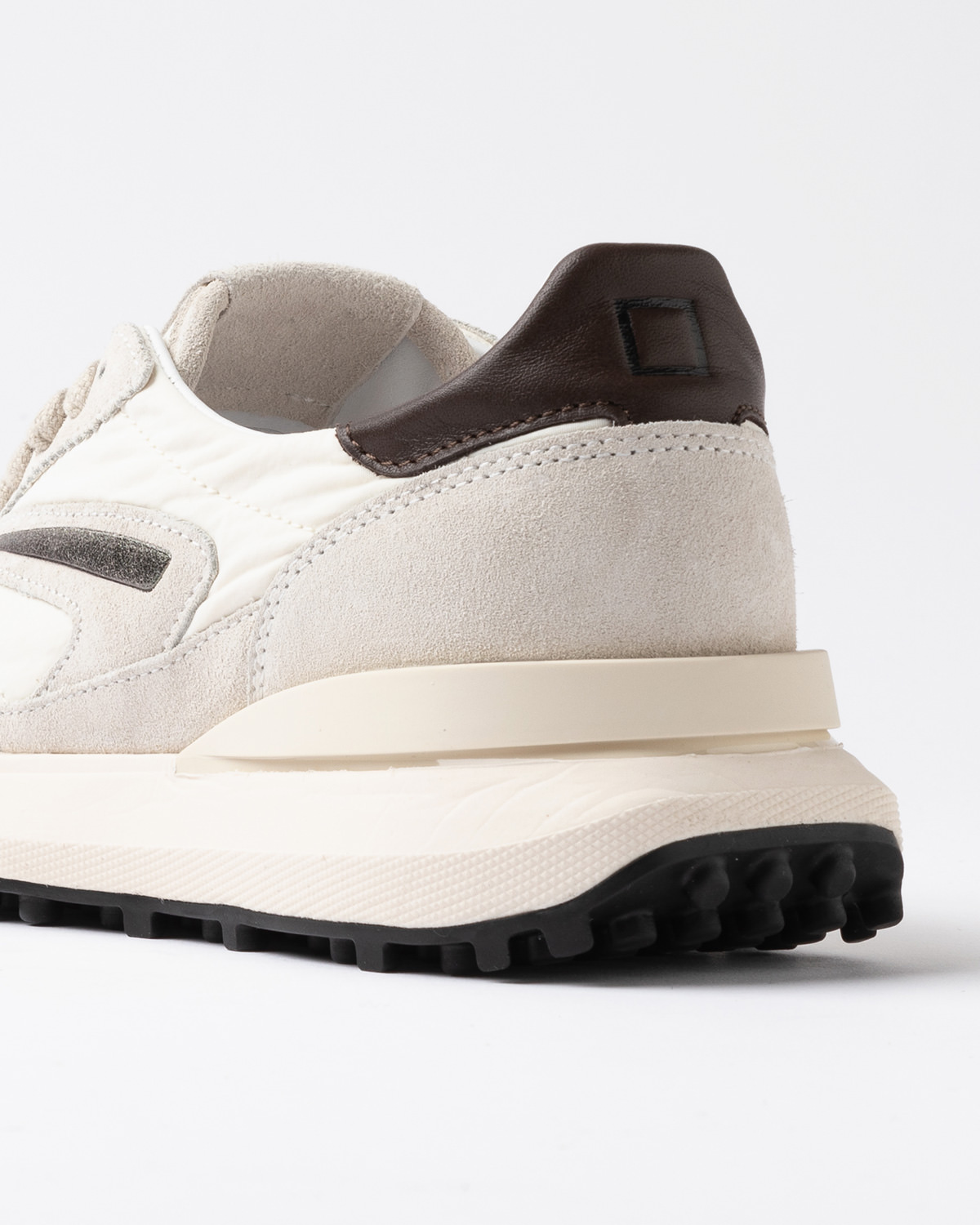 D.A.T.E.: ATHLETA NYLON MILK