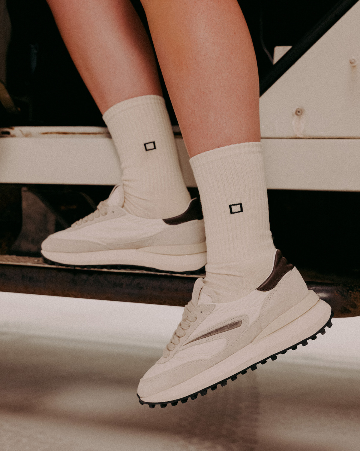 D.A.T.E.: ATHLETA NYLON MILK