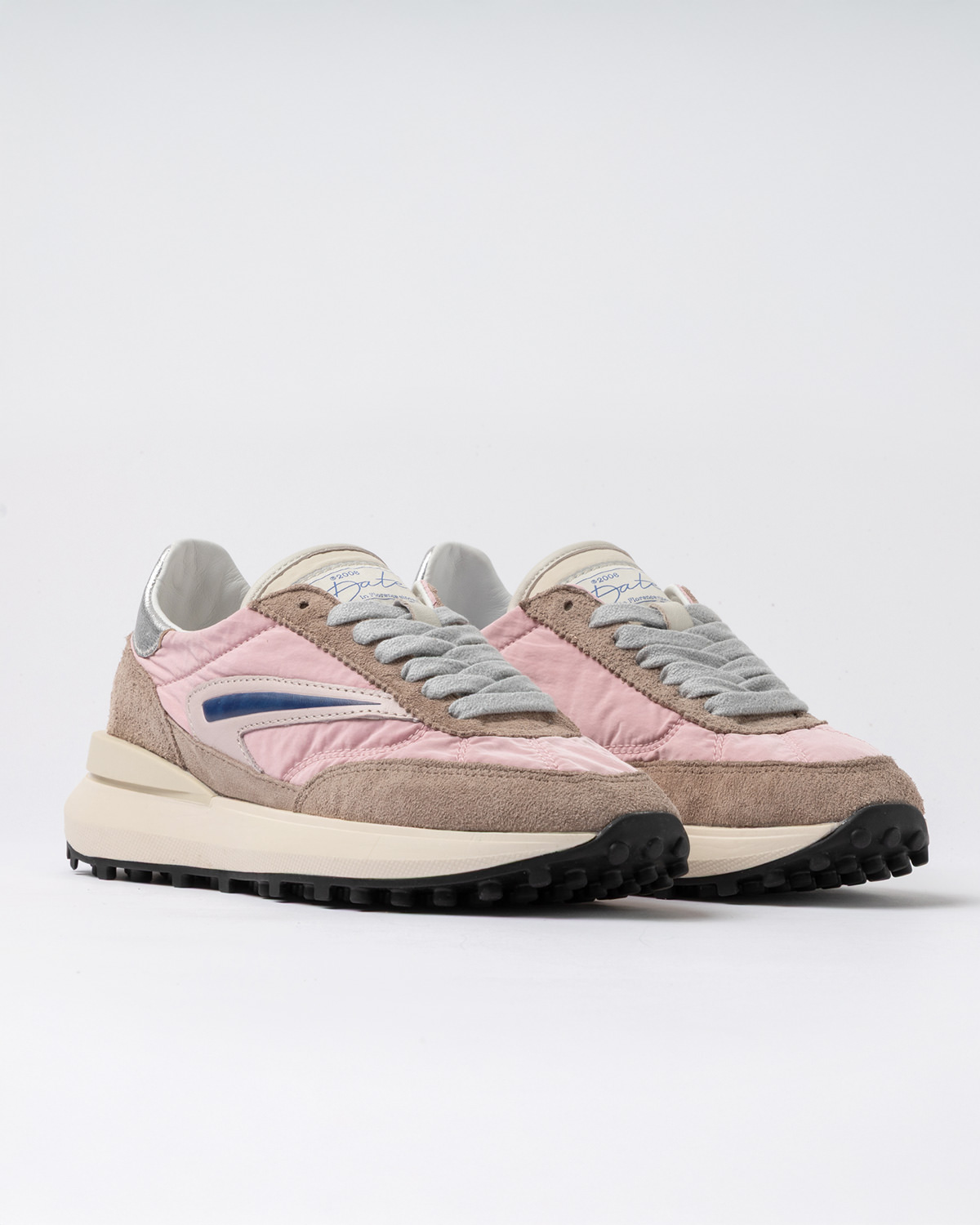 D.A.T.E.: ATHLETA NYLON PINK