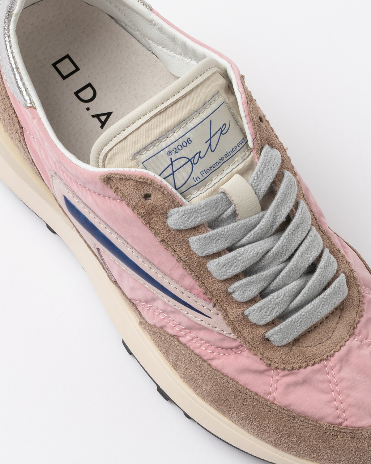 D.A.T.E.: ATHLETA NYLON PINK