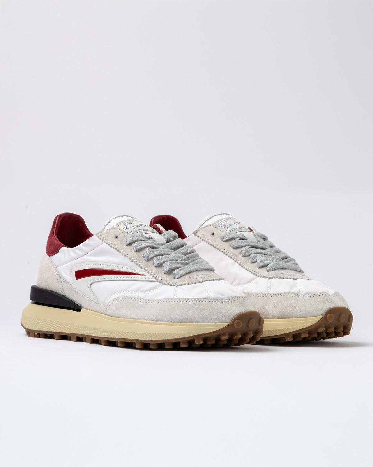 D.A.T.E.: ATHLETA NYLON WHITE-BORDEAUX