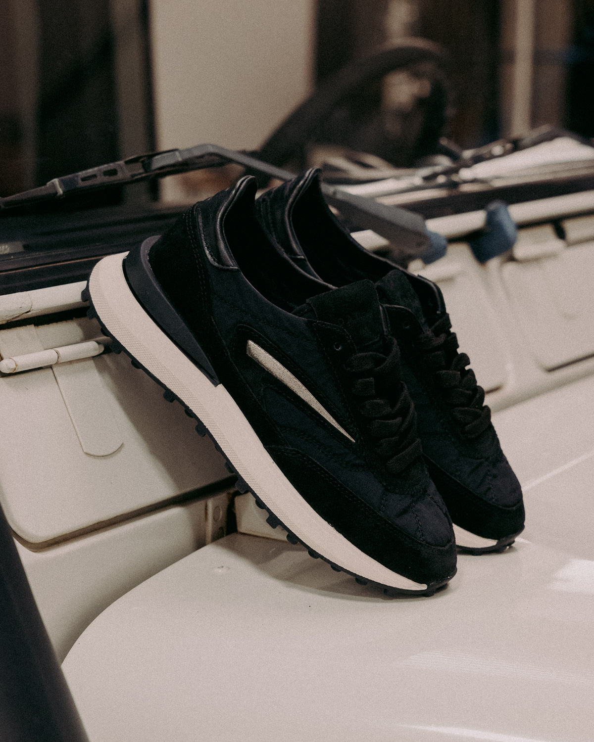 D.A.T.E.: ATHLETA TOUCH BLACK