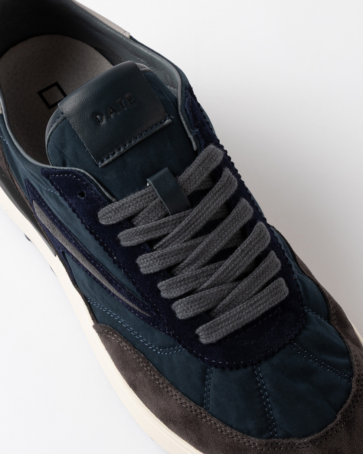 D.A.T.E.: ATHLETA WAX BLUE