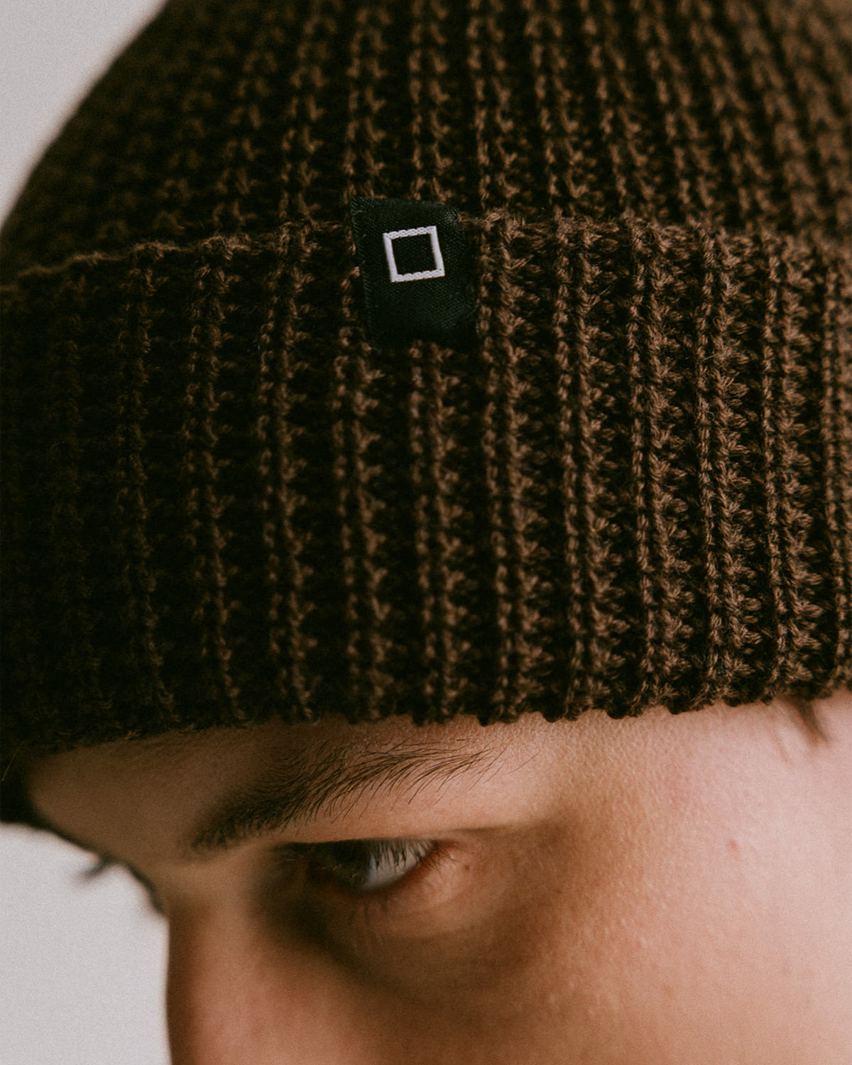 D.A.T.E.: BEANIE BASIC BROWN