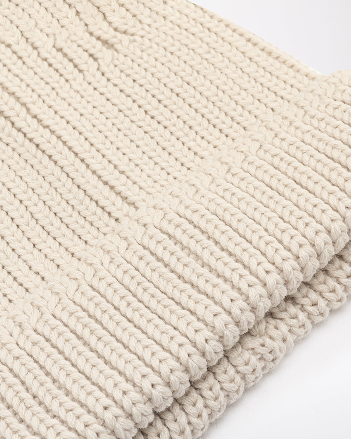 D.A.T.E.: BEANIE BASIC IVORY