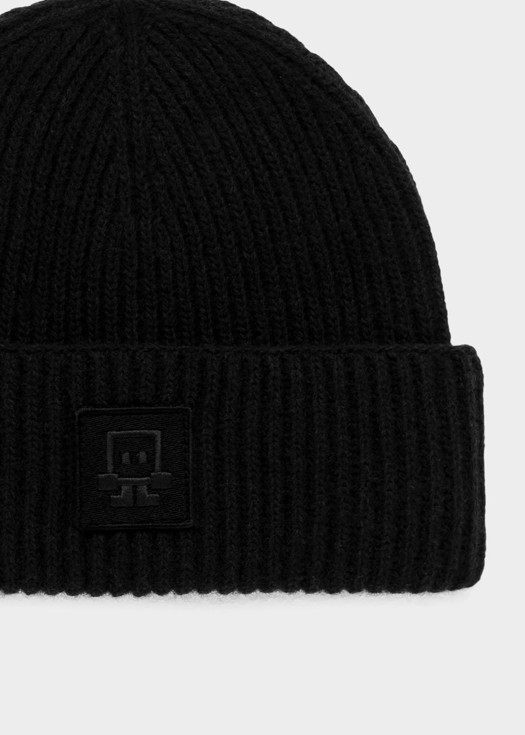 D.A.T.E.: BETTO WOOL BLACK