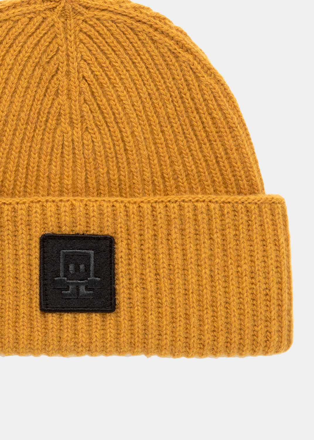 D.A.T.E.: BETTO WOOL OCHER