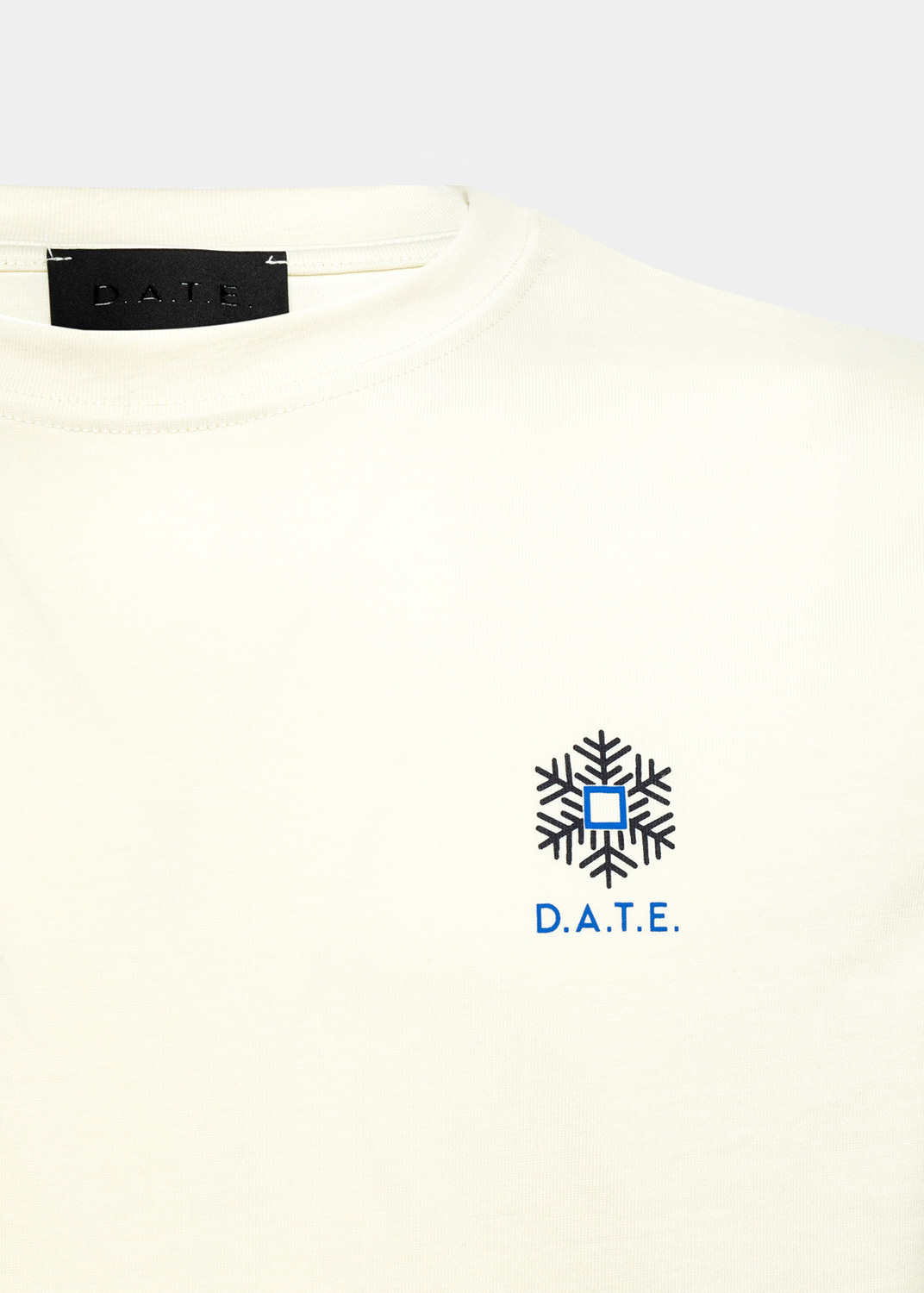 D.A.T.E.: CHRISTMAS BOX BLUE