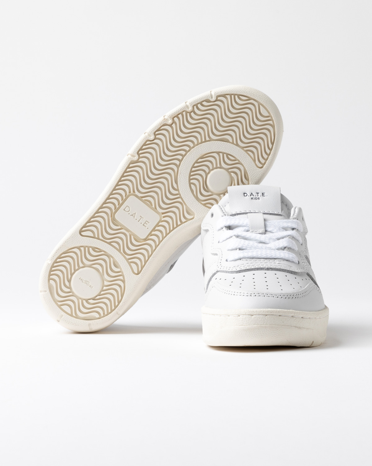 D.A.T.E.: COURT 2.0 3 BASIC WHITE