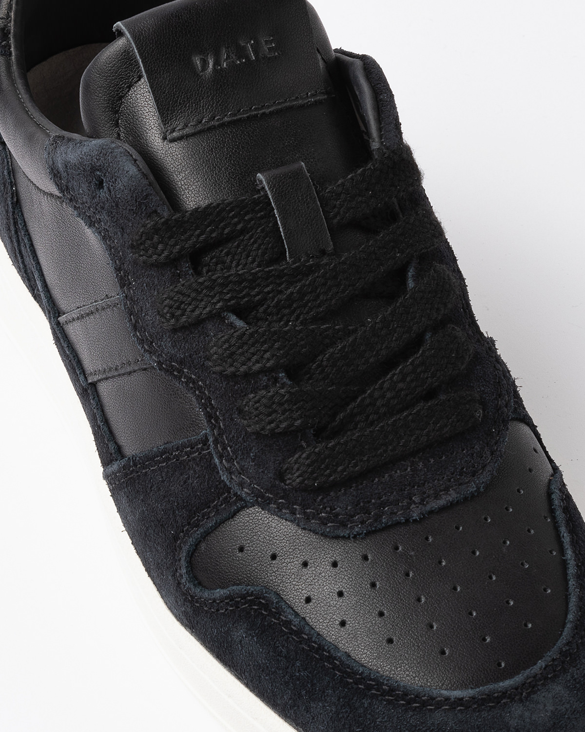 D.A.T.E.: COURT 2.0 BASIC BLACK
