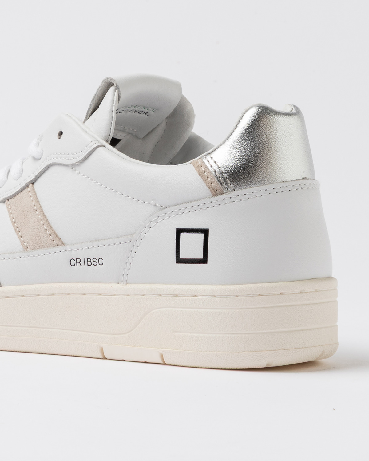 D.A.T.E.: COURT 2.0 BASIC WHITE-SILVER