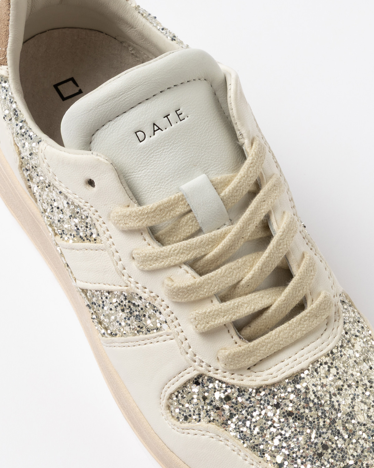 D.A.T.E.: COURT 2.0 GLITTER PLATINUM