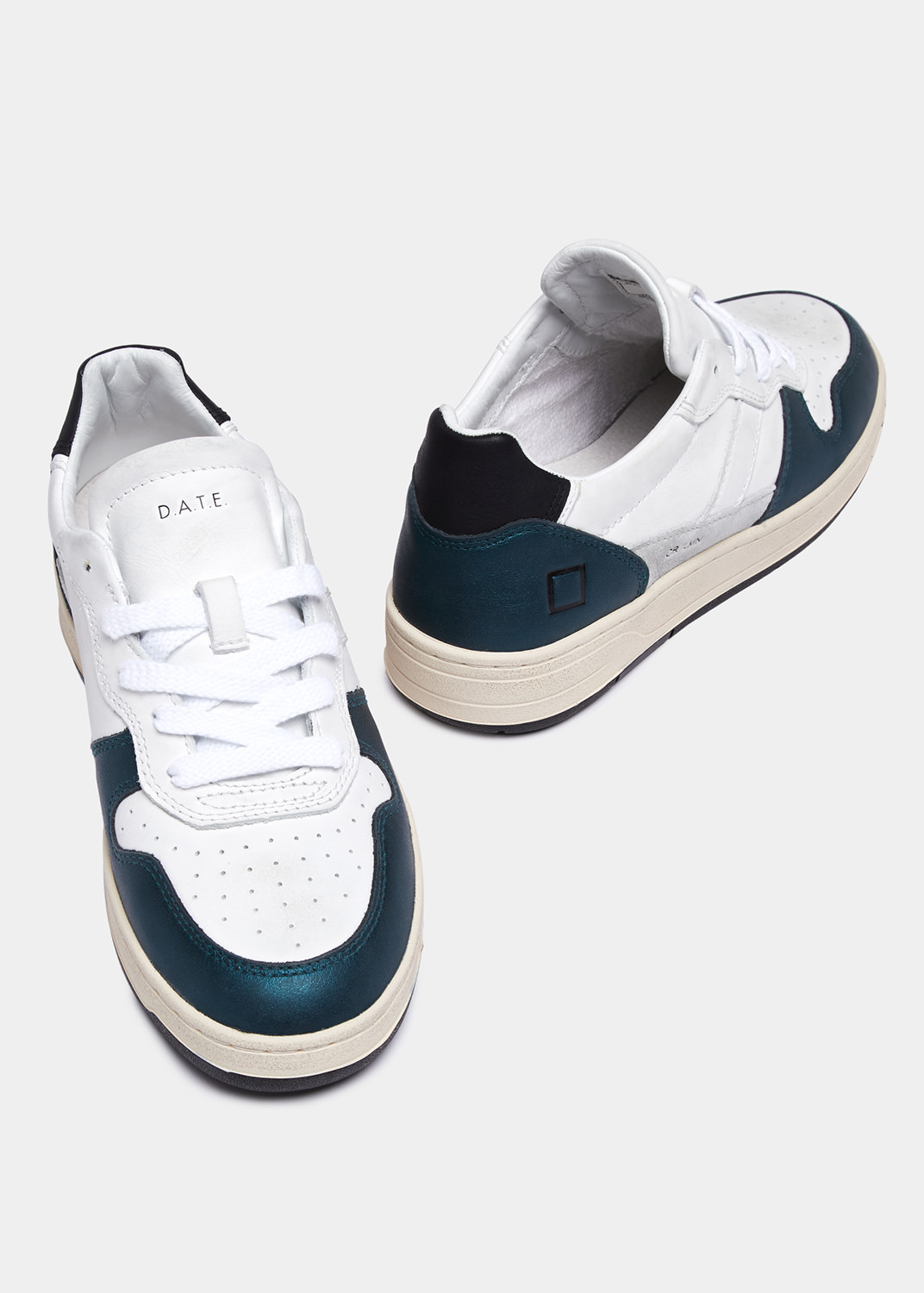 D.A.T.E.: COURT 2.0 LAMINATED WHITE-BLUE