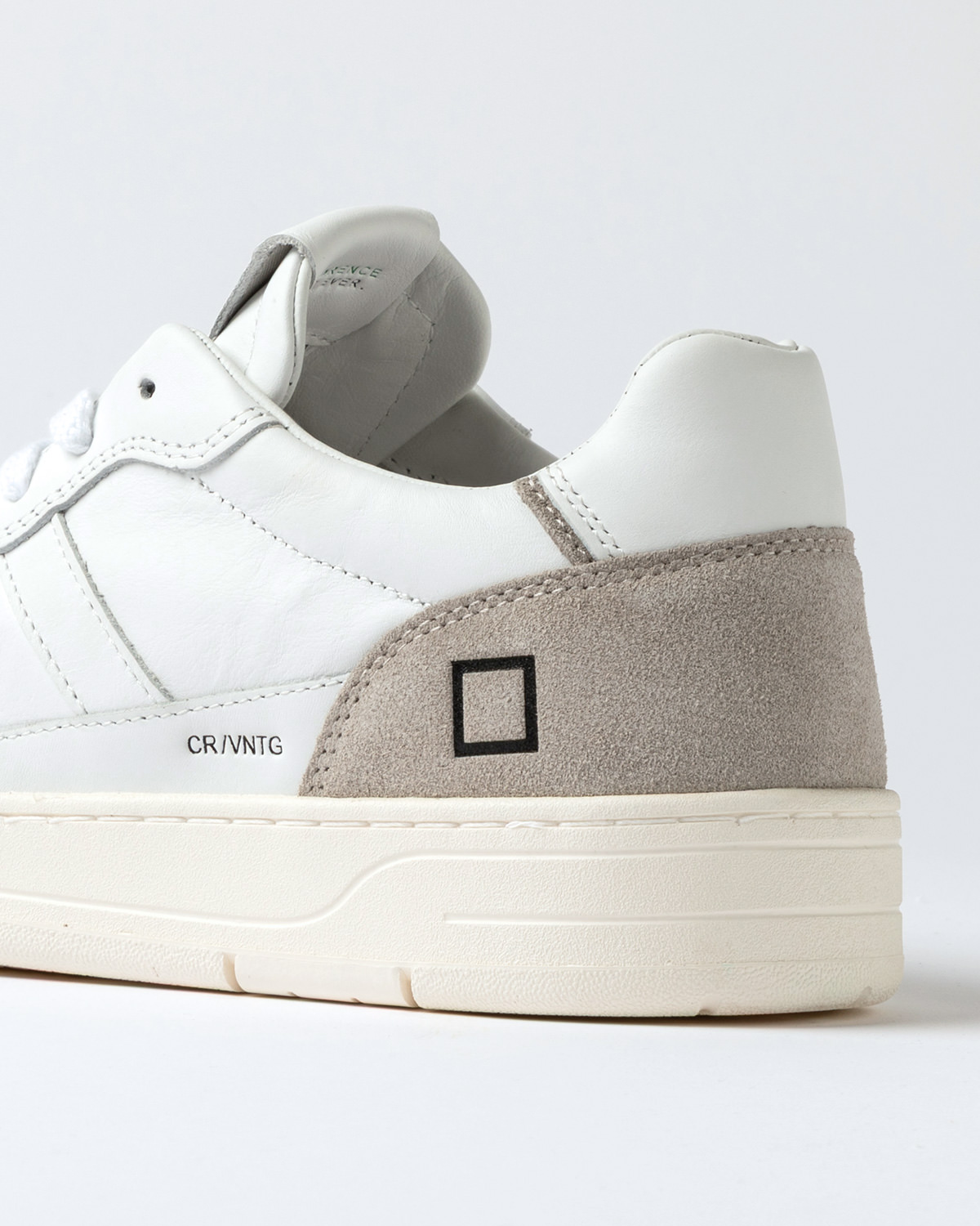 D.A.T.E.: COURT 2.0 VINTAGE CALF WHITE-BEIGE 