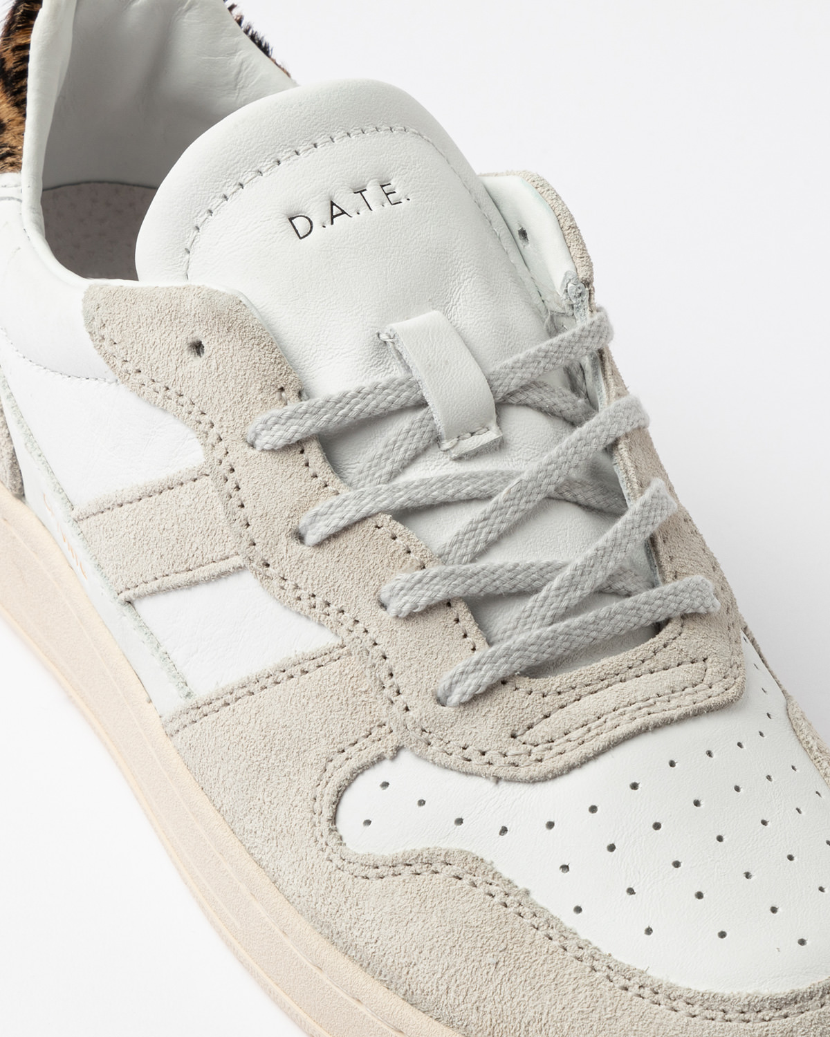 D.A.T.E.: COURT 2.0 VINTAGE CALF WHITE-LEOPARD