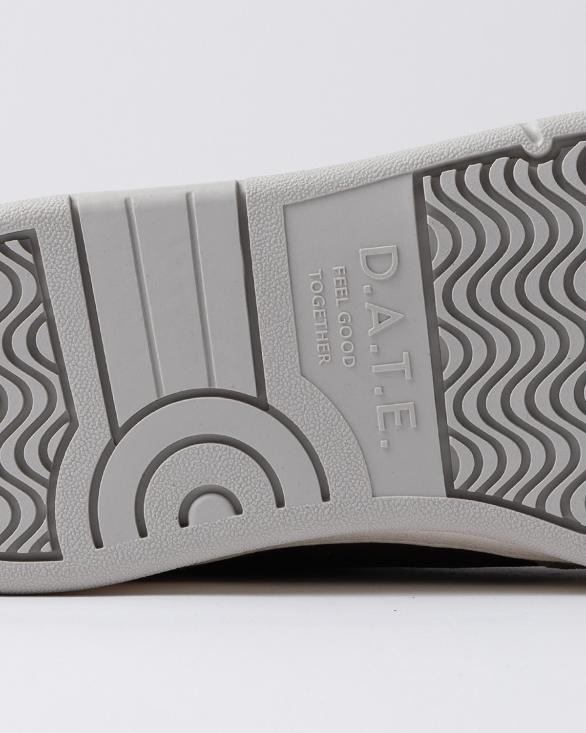 D.A.T.E.: COURT 2.0 VINTAGE CALF WHITE-LEOPARD