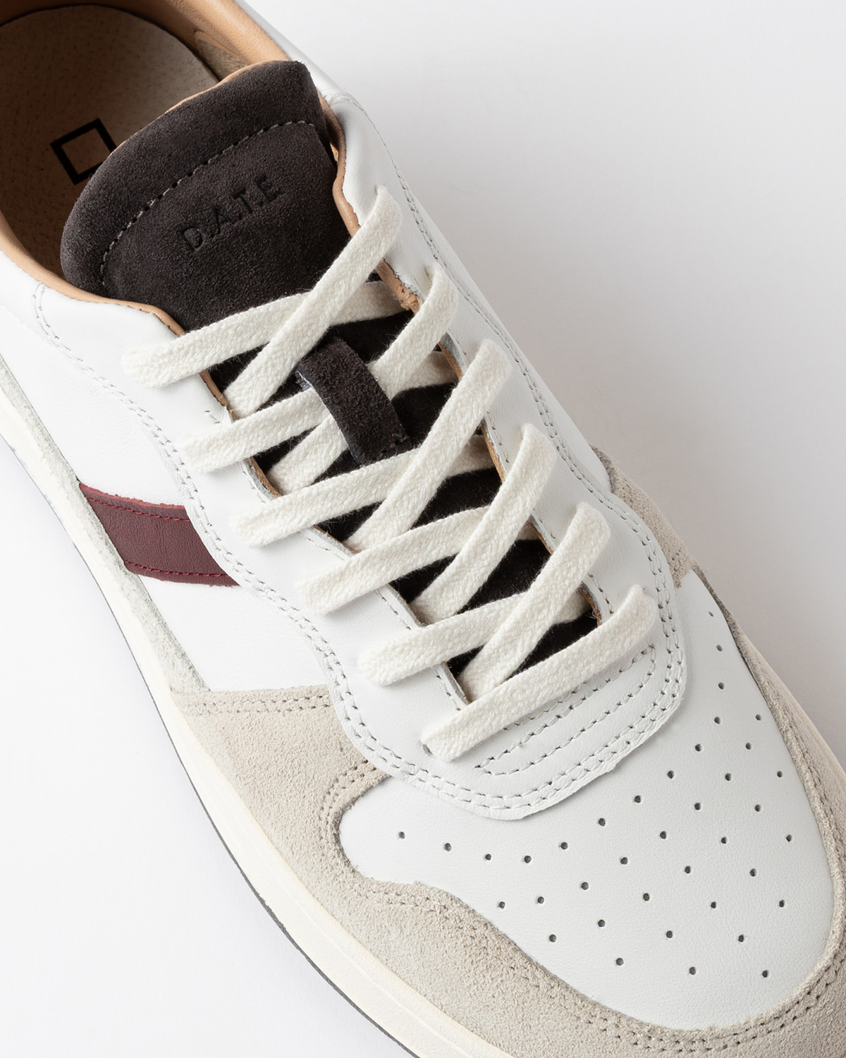 D.A.T.E.: COURT 2.0 VINTAGE WHITE-BORDEAUX