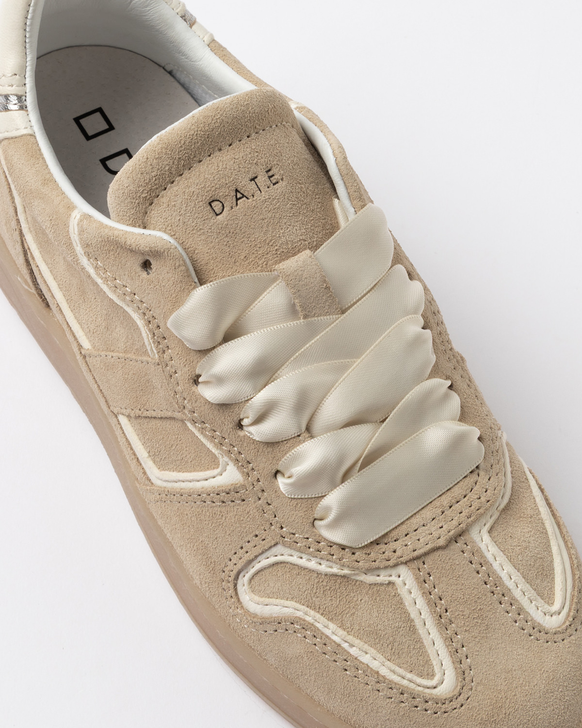 D.A.T.E.: COURT INSERT COLORED BEIGE