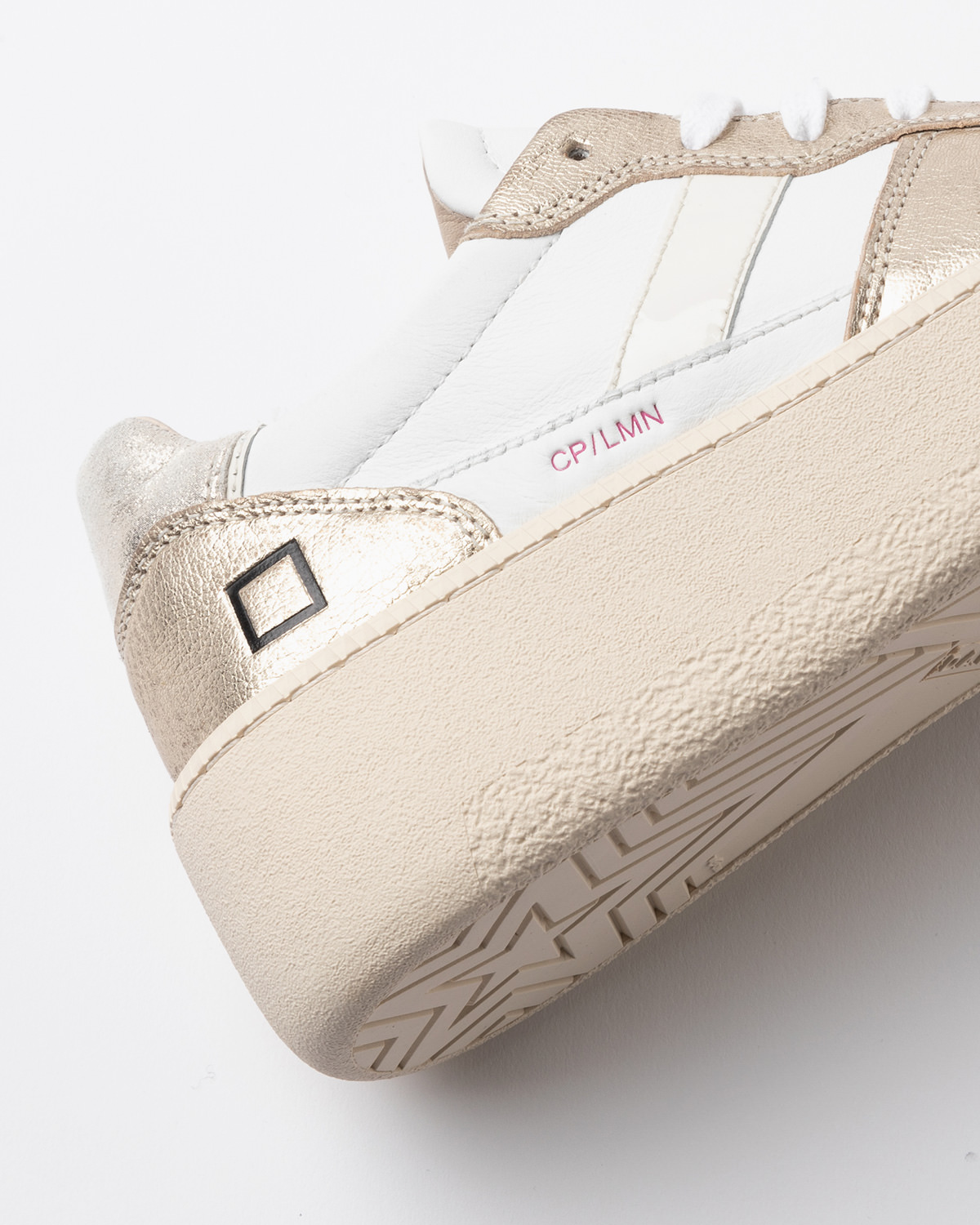 D.A.T.E.: COURT PLATFORM LAMINATED PLATINUM